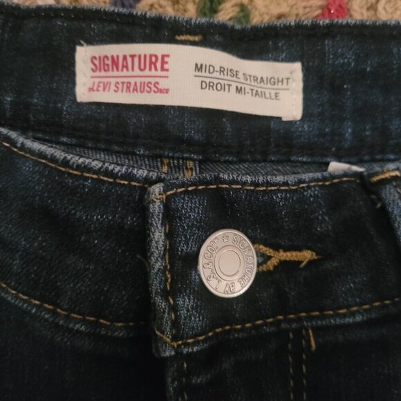 Levi's Signature Mid Rise Straight Leg Jeans Sz.29x32 - Picture 4 of 4